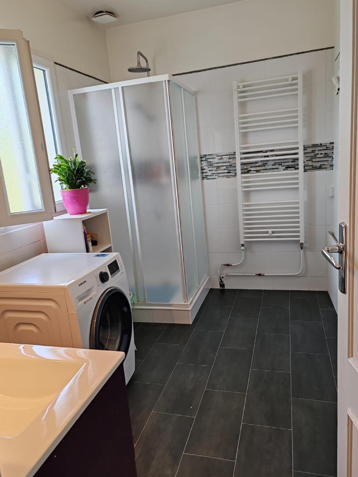 Chambre Chez Habitant 1 Carbon-Blanc ภายนอก รูปภาพ